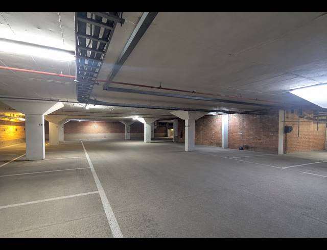 999M² OFFICE TO LET IN PINETOWN CENTRAL